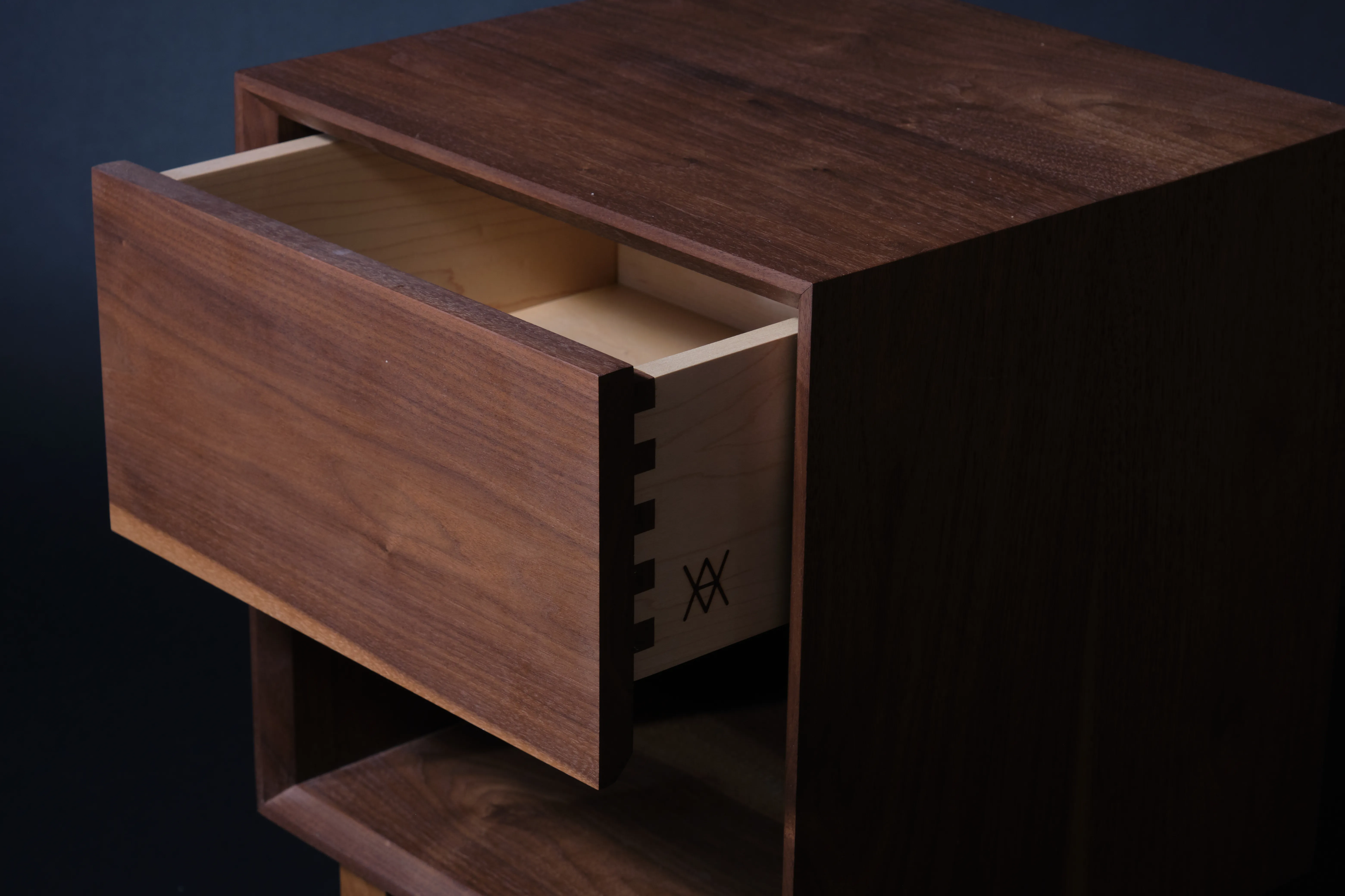Box joint drawer detail